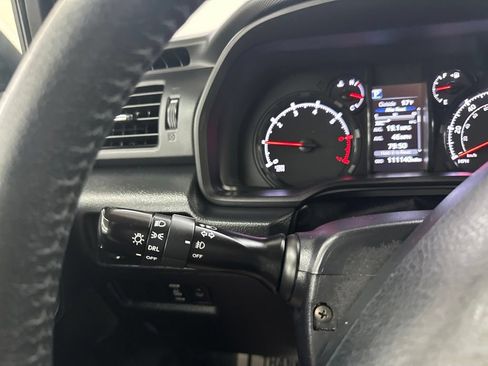 Used 2022 Toyota 4Runner SR5 Premium w/ Moonroof Package AWD/4WD image 37