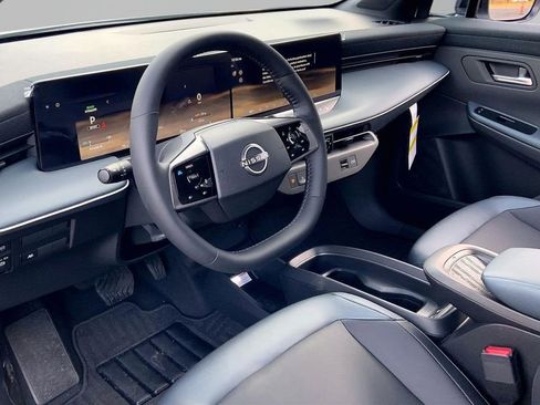 New 2026 Nissan Leaf SV+ w/ Floor Mat Package (SV+) FWD image 8