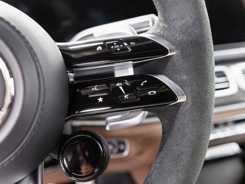 Used 2024 Mercedes-Benz GLS 63 AMG GLS 63 AMG image 13