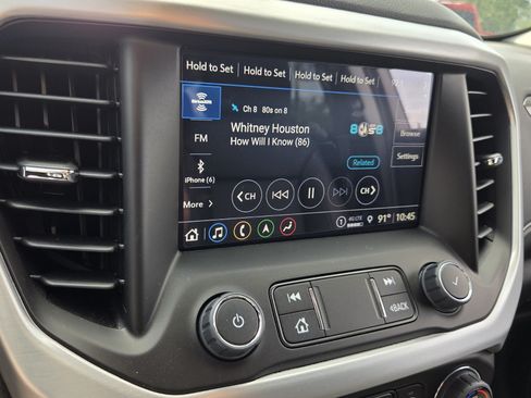 Certified 2023 GMC Acadia SLT FWD image 27
