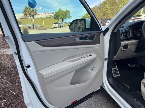 New 2026 Volkswagen Atlas SEL Premium R-Line AWD/4WD image 4