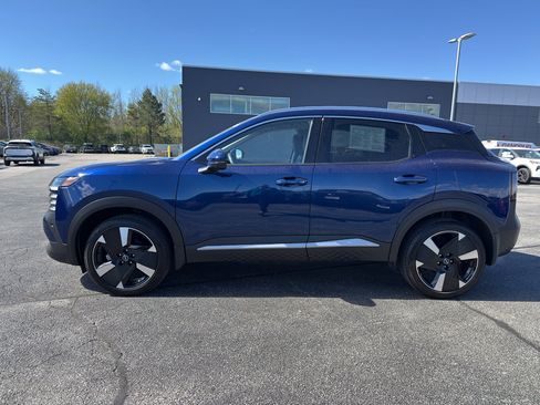 Used 2025 Nissan Kicks SR AWD/4WD image 6
