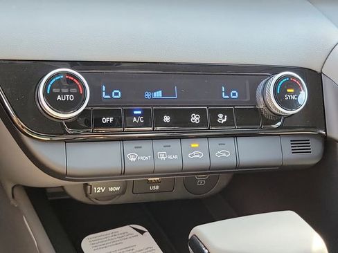New 2026 Hyundai Elantra Sport FWD image 11