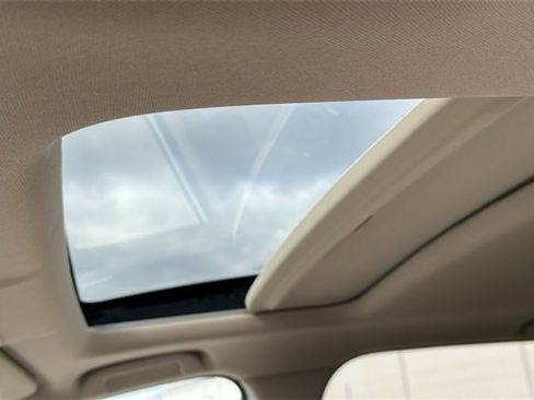 Used 2022 Honda CR-V EX image 11