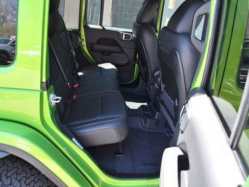 New 2025 Jeep Wrangler Unlimited Rubicon 392 image 37