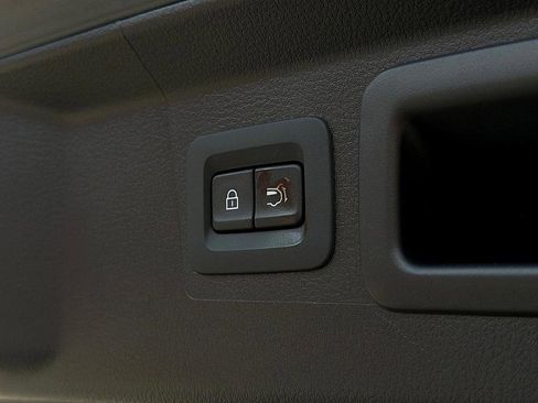 Used 2023 MAZDA CX-50 2.5 S w/ Cargo Package image 25