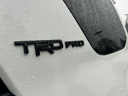 Used 2018 Toyota 4Runner TRD Pro image 32