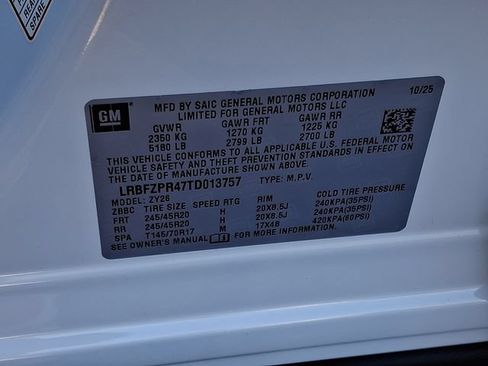 New 2026 Buick Envision Sport Touring AWD/4WD image 17