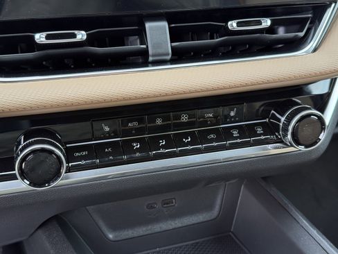 New 2026 Chevrolet Equinox ACTIV image 27