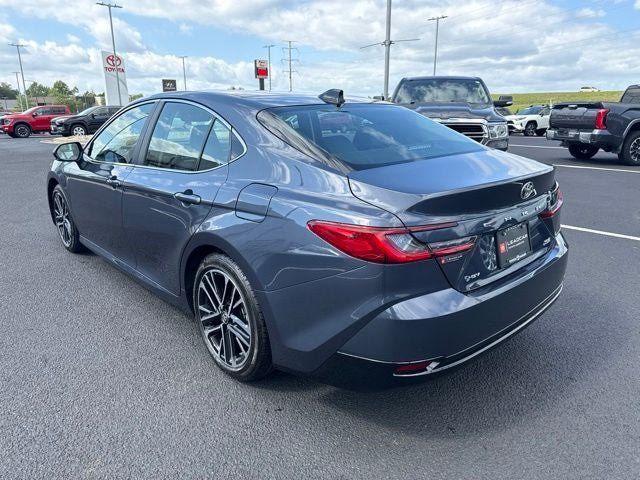 Used 2026 Toyota Camry XLE FWD image 8
