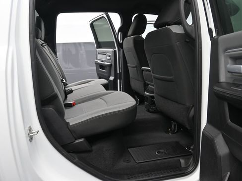 Used 2023 RAM 2500 Big Horn w/ Level 1 Equipment Group image 13