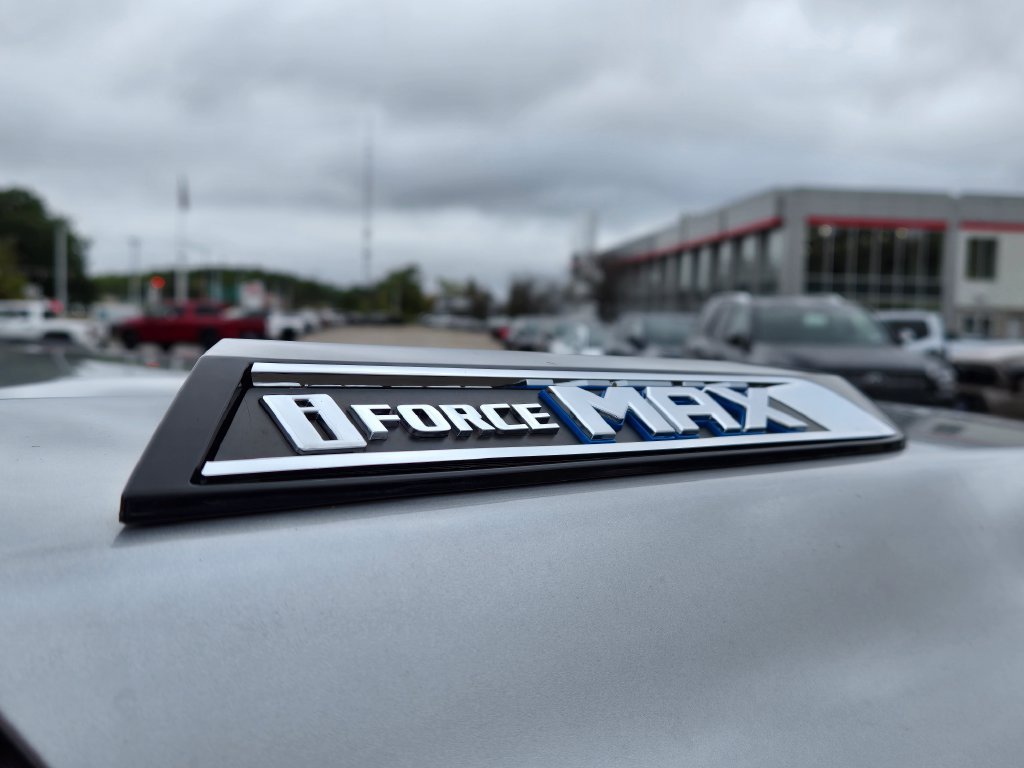 Used 2024 Toyota Tundra Platinum AWD/4WD image 11