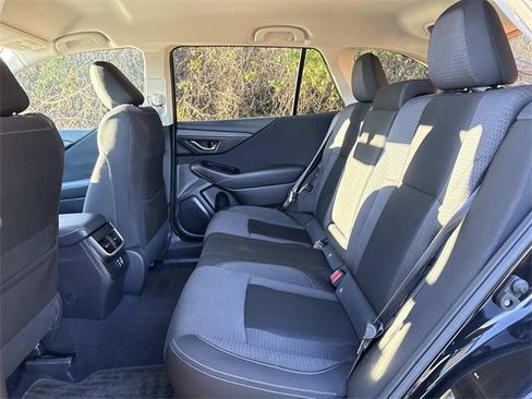 Used 2024 Subaru Outback Premium image 10
