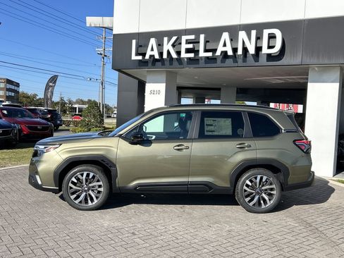 New 2026 Subaru Forester Touring image 3