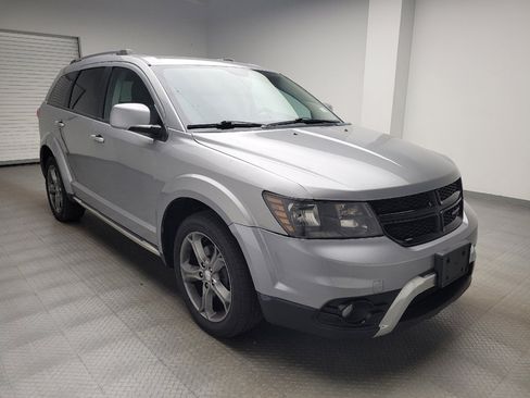 Used 2017 Dodge Journey Crossroad AWD/4WD image 13