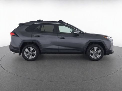 Used 2024 Toyota RAV4 XLE AWD/4WD image 8