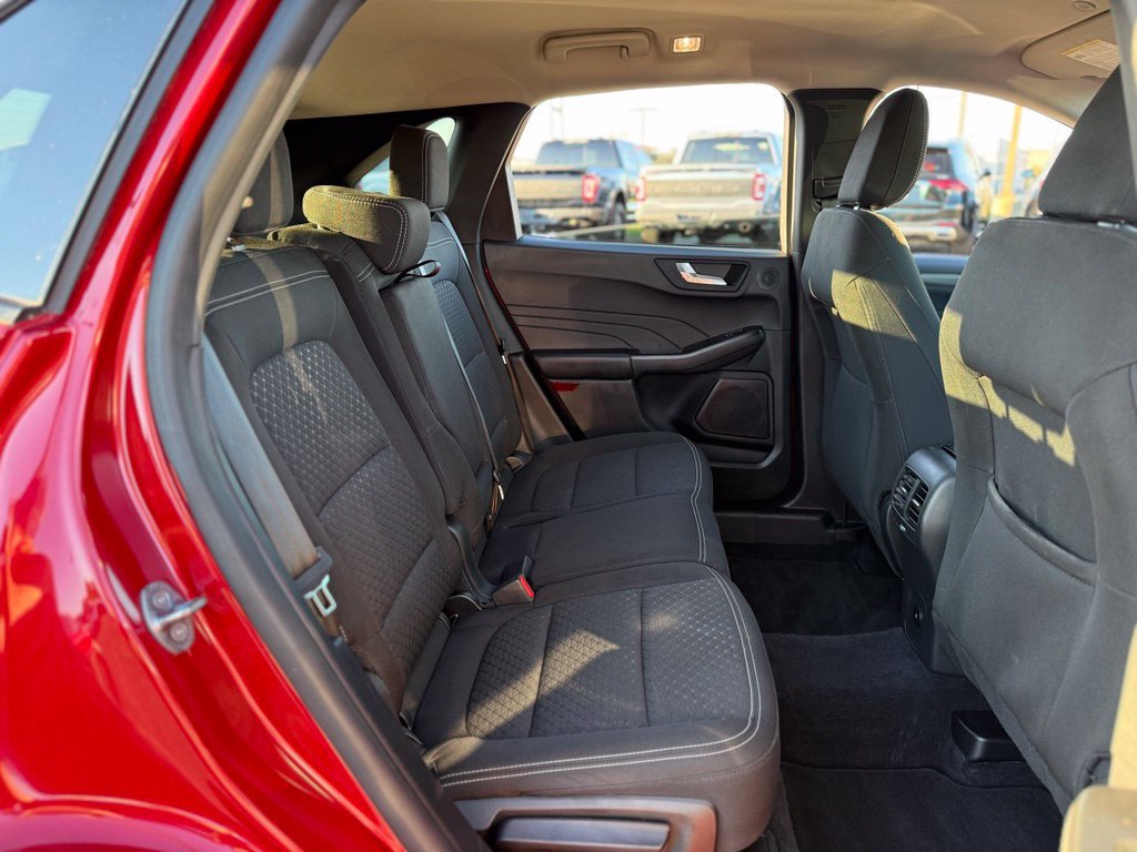 Used 2023 Ford Escape Active w/ Tech Pack #2 AWD/4WD image 17
