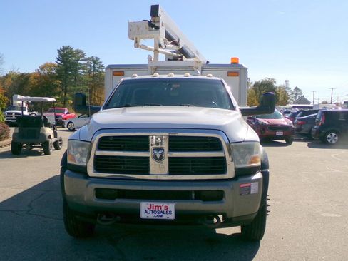 Used 2011 RAM 5500 2WD Regular Cab w/ Cold Weather Group image 13