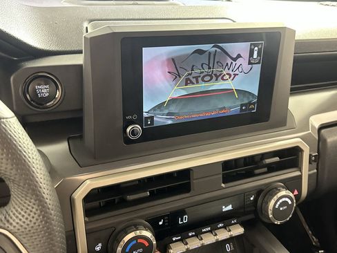 Used 2024 Toyota Tacoma SR5 RWD image 17