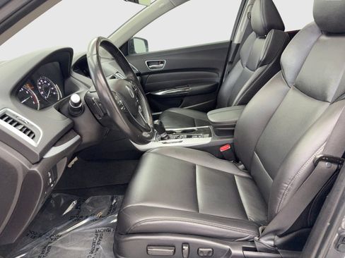 Used 2018 Acura TLX FWD image 17