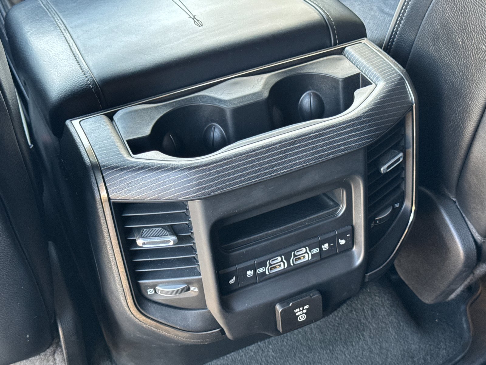 Used 2021 RAM 1500 Limited AWD/4WD image 33
