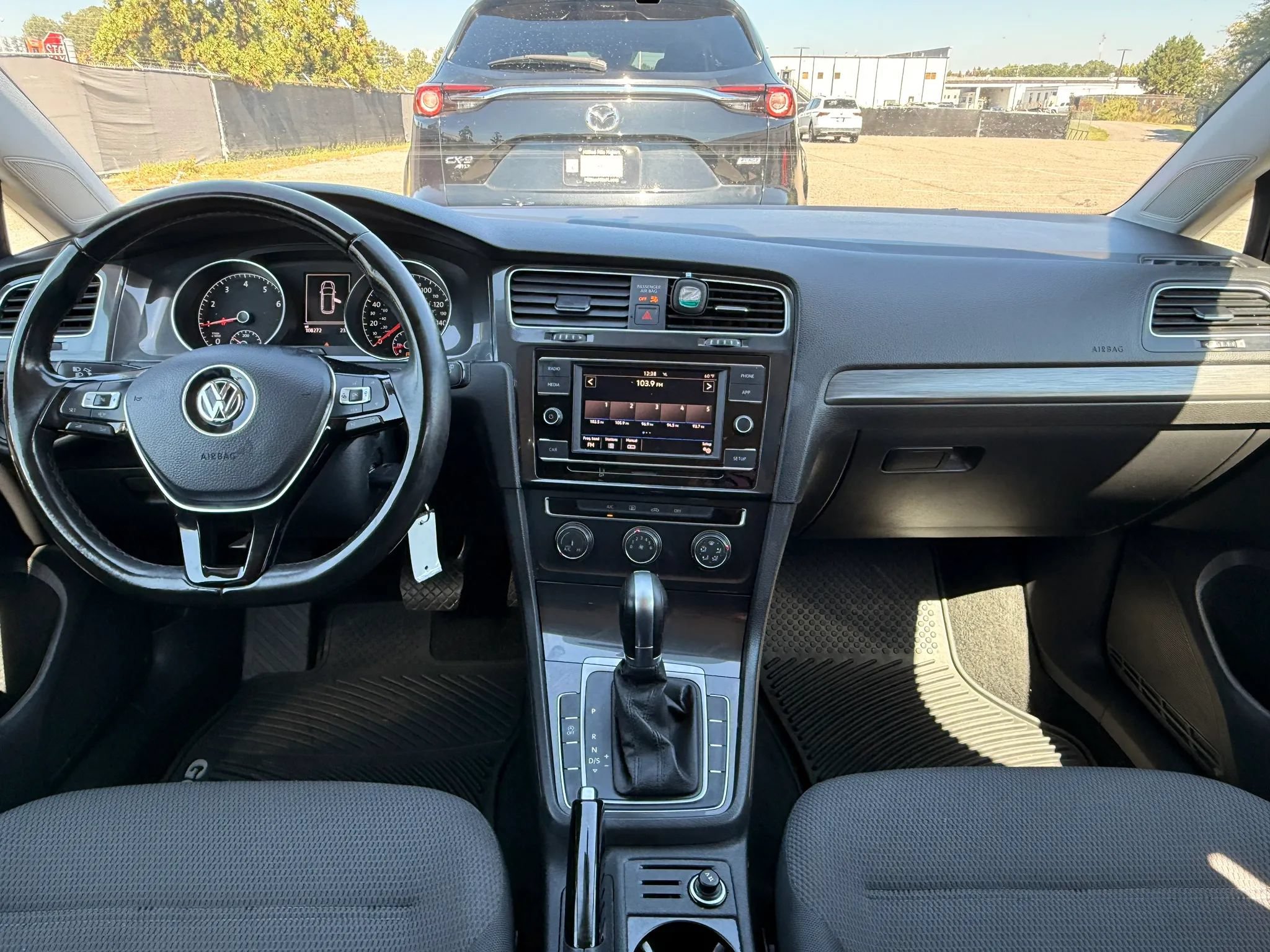 Used 2019 Volkswagen Golf S FWD image 3