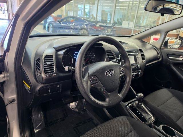 Used 2018 Kia Forte LX w/ LX Rear Camera Package FWD image 8