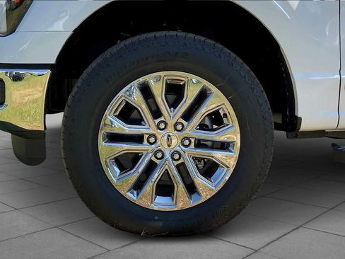 New 2025 Ford F150 Lariat w/ Equipment Group 502A High image 12