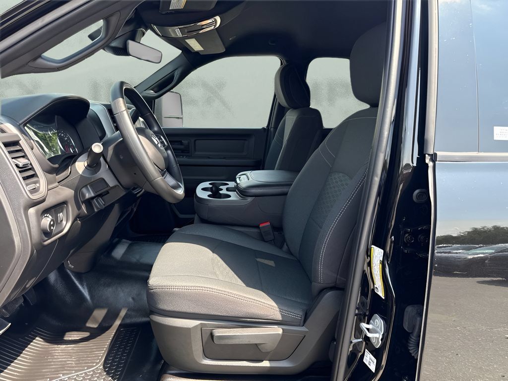 Used 2025 RAM 2500 Tradesman w/ Commercial Features Package AWD/4WD image 9