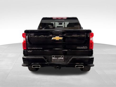 Used 2024 Chevrolet Silverado 1500 High Country AWD/4WD image 8