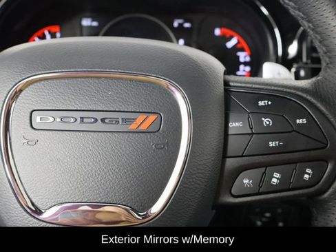Used 2025 Dodge Durango GT AWD/4WD image 10