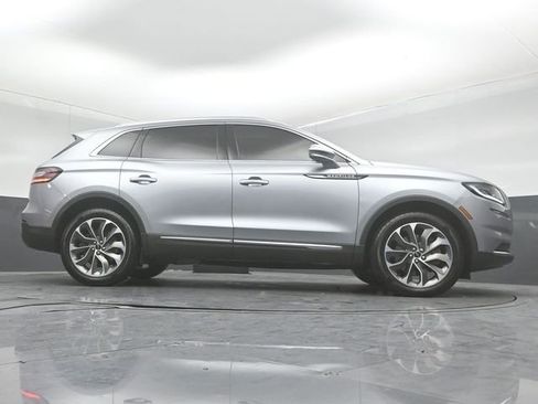 Certified 2023 Lincoln Nautilus Reserve w/ Luxury Package image 45