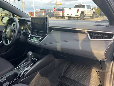 Used 2024 Toyota Corolla SE image 26