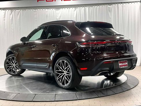 New 2026 Porsche Macan image 3