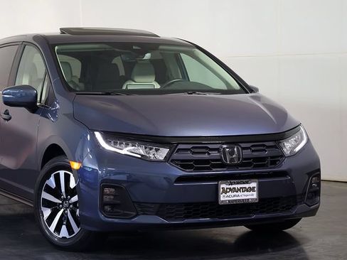 Used 2025 Honda Odyssey EX-L image 6