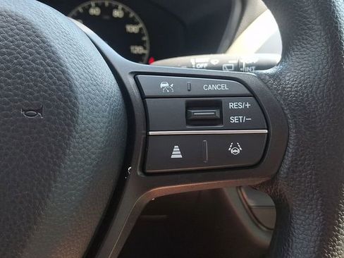Used 2024 Honda HR-V LX image 22