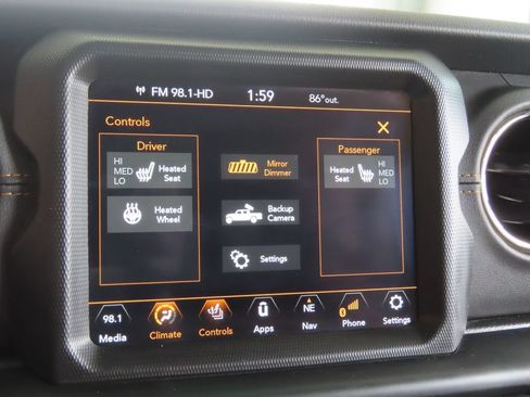 Used 2022 Jeep Gladiator Overland AWD/4WD image 38