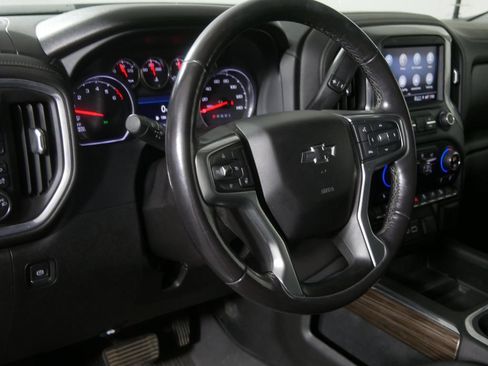 Used 2021 Chevrolet Silverado 1500 LT Trail Boss w/ Convenience Package II AWD/4WD image 13
