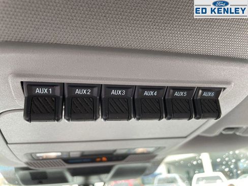 Used 2023 Ford F350 XLT w/ Camper Package image 12