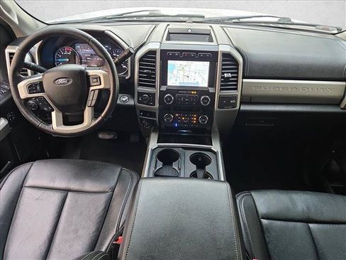 Used 2021 Ford F250 Lariat w/ Lariat Ultimate Package AWD/4WD image 18