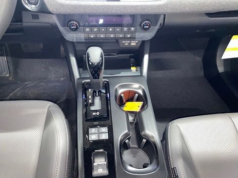 New 2026 Subaru Outback Limited XT AWD/4WD image 18