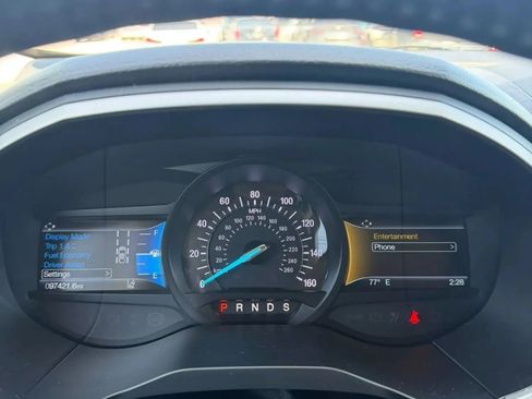 Used 2019 Ford Edge SEL w/ Equipment Group 201A AWD/4WD image 14