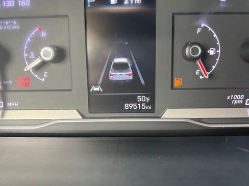 Used 2022 Hyundai Santa Cruz SEL image 25