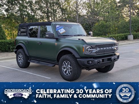 Certified 2025 Ford Bronco Badlands w/ Matte Film Protection Package AWD/4WD image 1