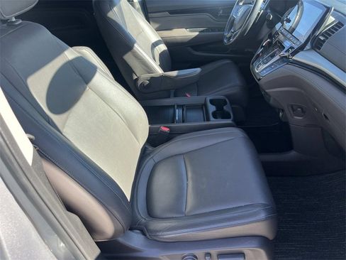 Used 2023 Honda Odyssey Touring image 32