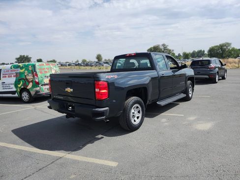 Used 2017 Chevrolet Silverado 1500 W/T w/ Trailering Package AWD/4WD image 2