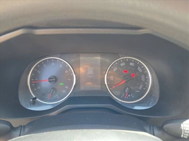 Used 2021 Toyota RAV4 XLE w/ Convenience Package FWD image 11