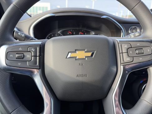 Used 2025 Chevrolet Blazer LT w/ Driver Confidence Package image 20