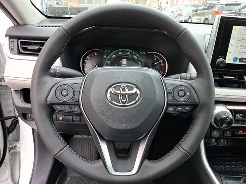 Certified 2025 Toyota RAV4 XLE w/ Convenience Package image 20