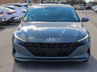 Used 2022 Hyundai Elantra SEL w/ Convenience Package video 2